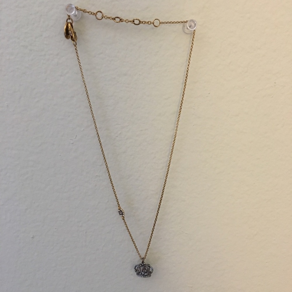 Juicy Couture Queen Crown Necklace